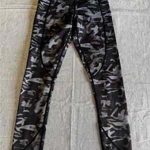 Zyia Camo Leggings